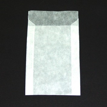  Pergamin-Flachbeutel; 85 x 115 mm; milchig, durchscheinend; Klappe ca. 20 mm; Pergamyn/Pergamin, säurefrei ca. 50g/m²; Breite x Höhe + Klappe 