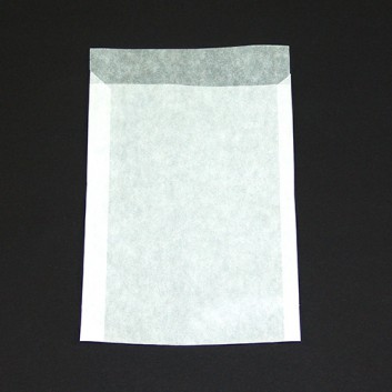 Pergamin-Flachbeutel; 115 x 160 mm; milchig, durchscheinend; Klappe ca. 20 mm; Pergamyn/Pergamin, säurefrei ca. 50g/m²; Breite x Höhe + Klappe 